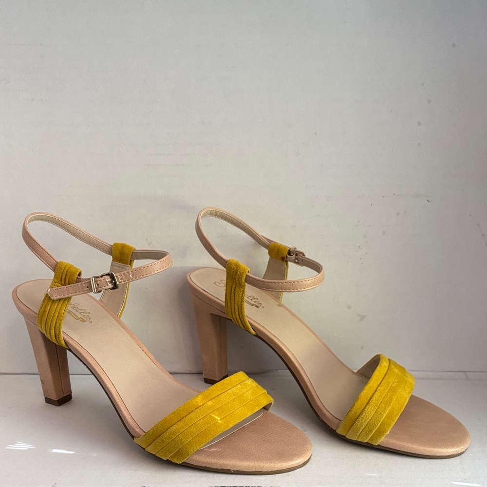 Seychelles Heritage Mustard Yellow Suede Heeled Sandals size 9 preowned